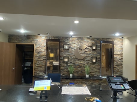 Reception. Comfort Inn & Suites Gunnison - Crested Butte