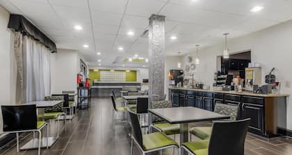 Best Western Commerce Inn