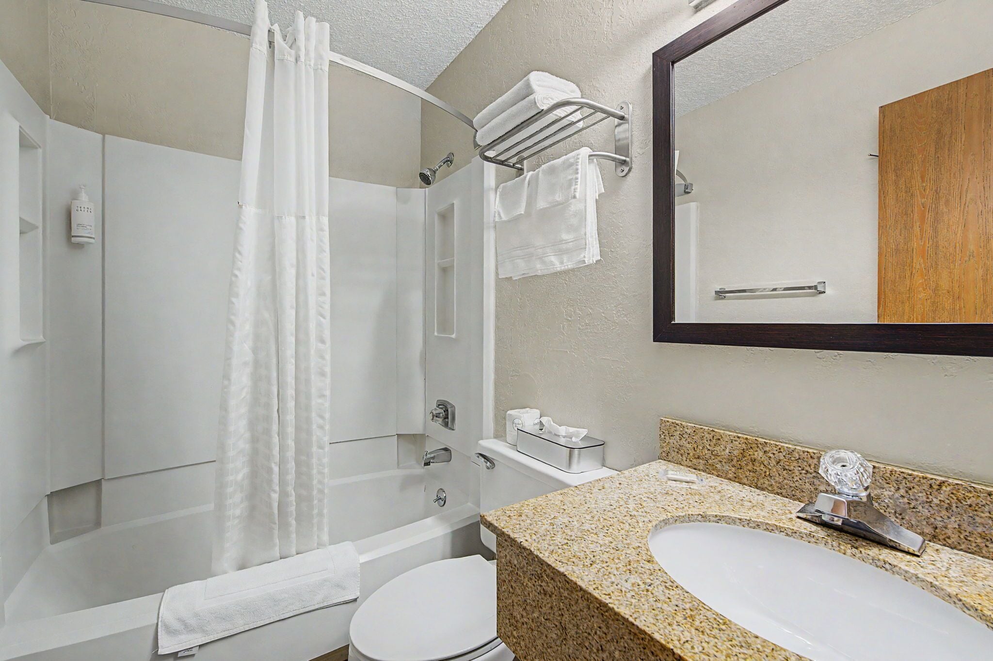 Double Room, 2 Double Beds | Bathroom | Combined shower/tub, free toiletries, hair dryer, towels