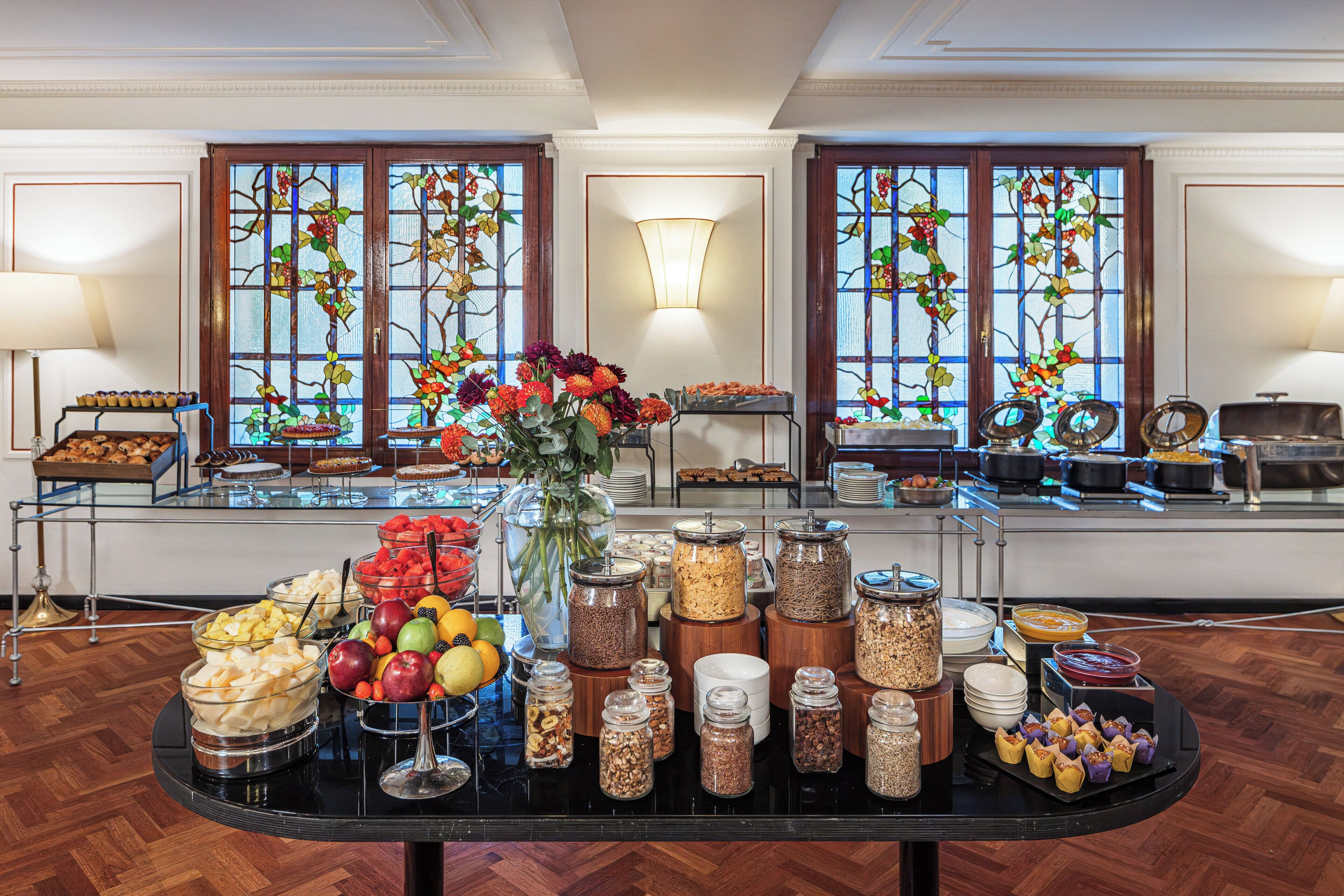 Daily buffet breakfast (EUR 16 per person)
