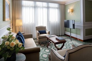 Suite | Living area | 26-inch TV with satellite channels, first-run movies