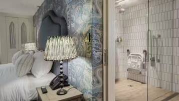 Accessible Classic Double or Twin Room | Premium bedding, in-room safe, free WiFi, bed sheets