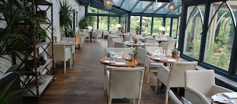 Manor House Hotel
