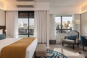 Suite Junior | Egyptian cotton sheets, premium bedding, minibar, in-room safe - Blue Tree Premium Paulista (São Paulo)