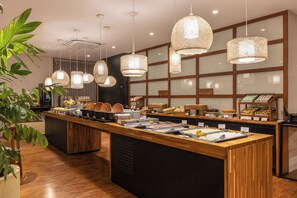 Daily buffet breakfast for a fee - Blue Tree Premium Paulista (São Paulo)