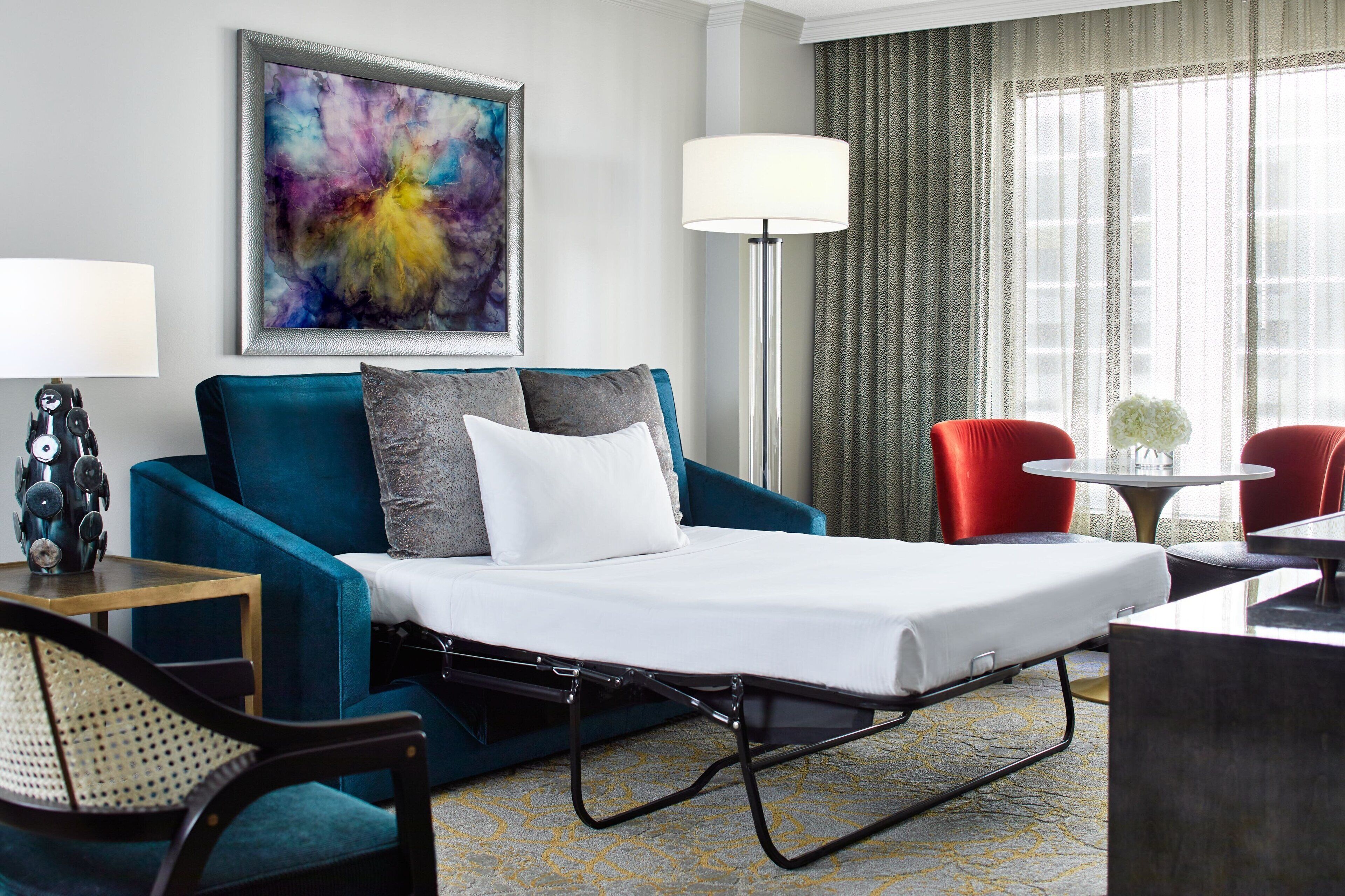 高級寢具、羽絨被、舒適加層、迷你吧