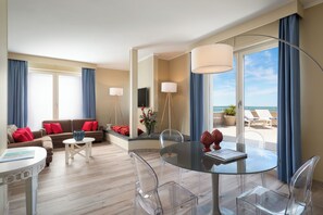 Frette Italian sheets, premium bedding, down duvets, pillow-top beds