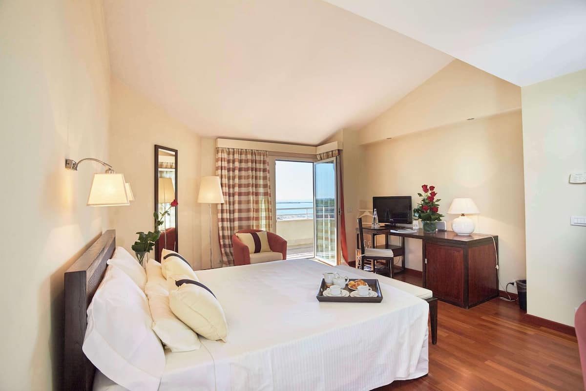 Panoramic Room, Sea View