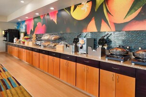 Free daily buffet breakfast