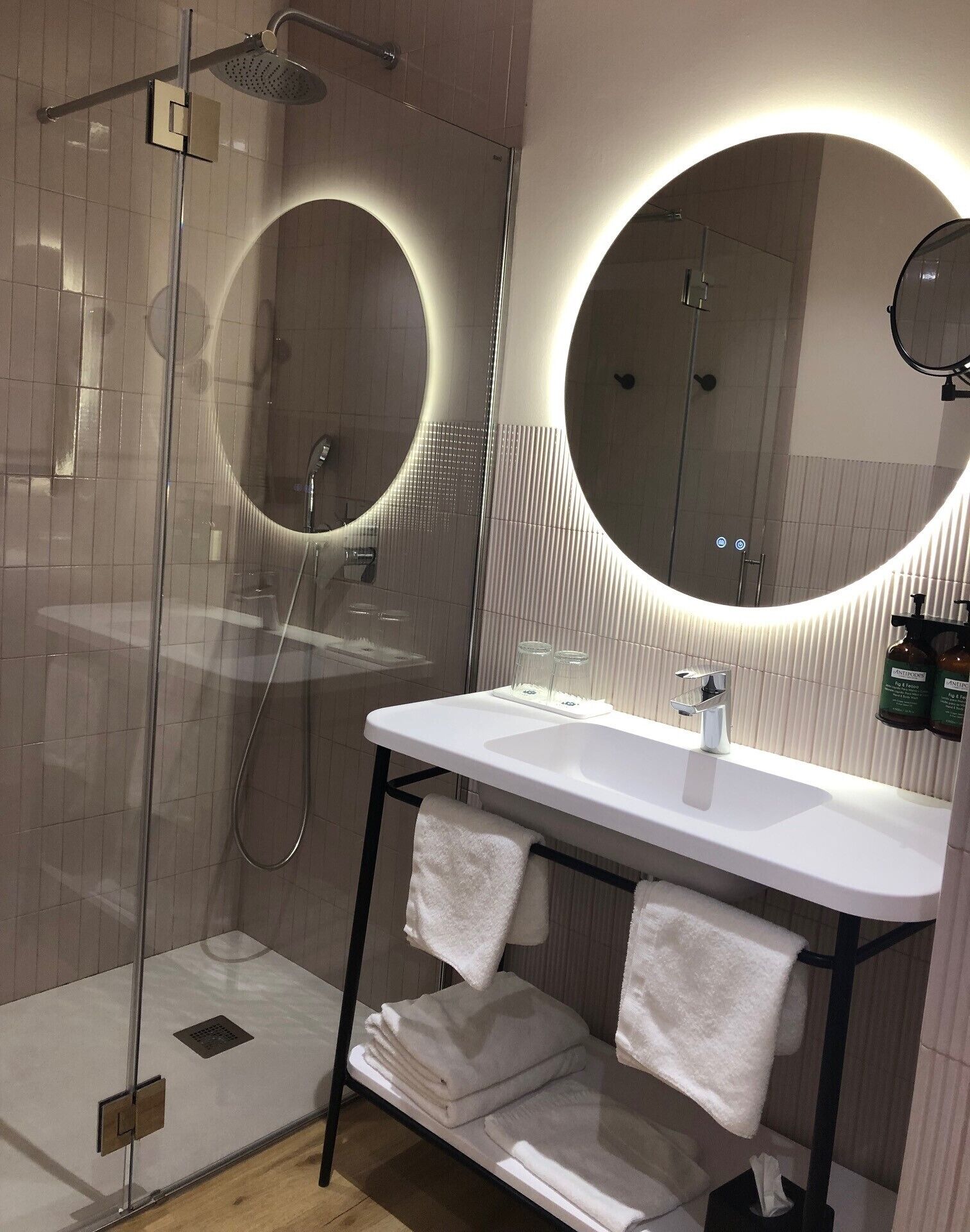 double or twin room, balcony, pool view | bathroom | shower, rainfall showerhead, free toiletries, hair dryer