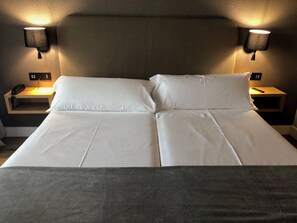 1 bedroom, down comforters, minibar, in-room safe