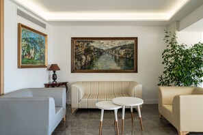 LCD TV - Hotel Mirador (Palma de Mallorca)