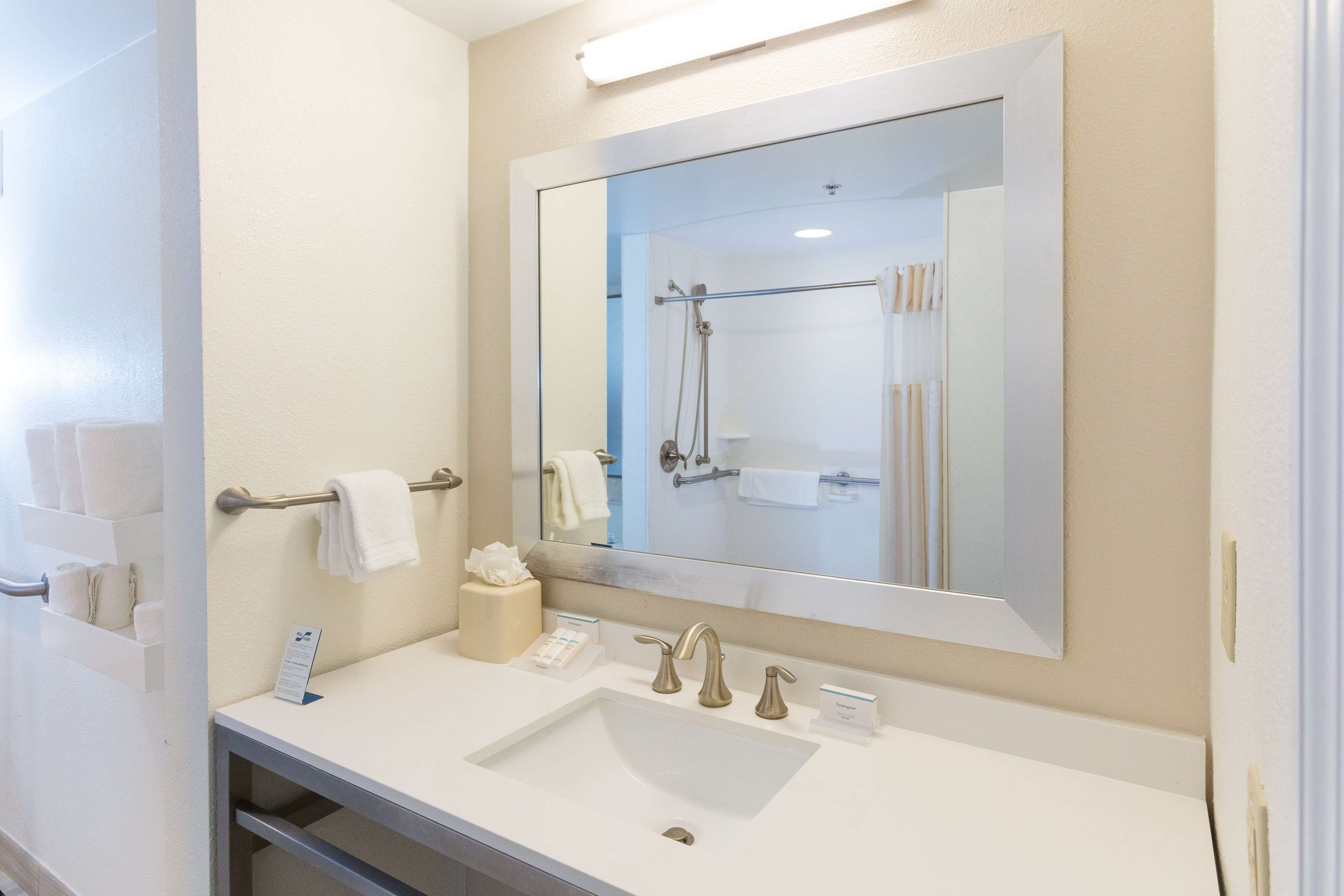 room, 2 queen beds | bathroom | combined shower/bathtub, free toiletries, hair dryer, towels