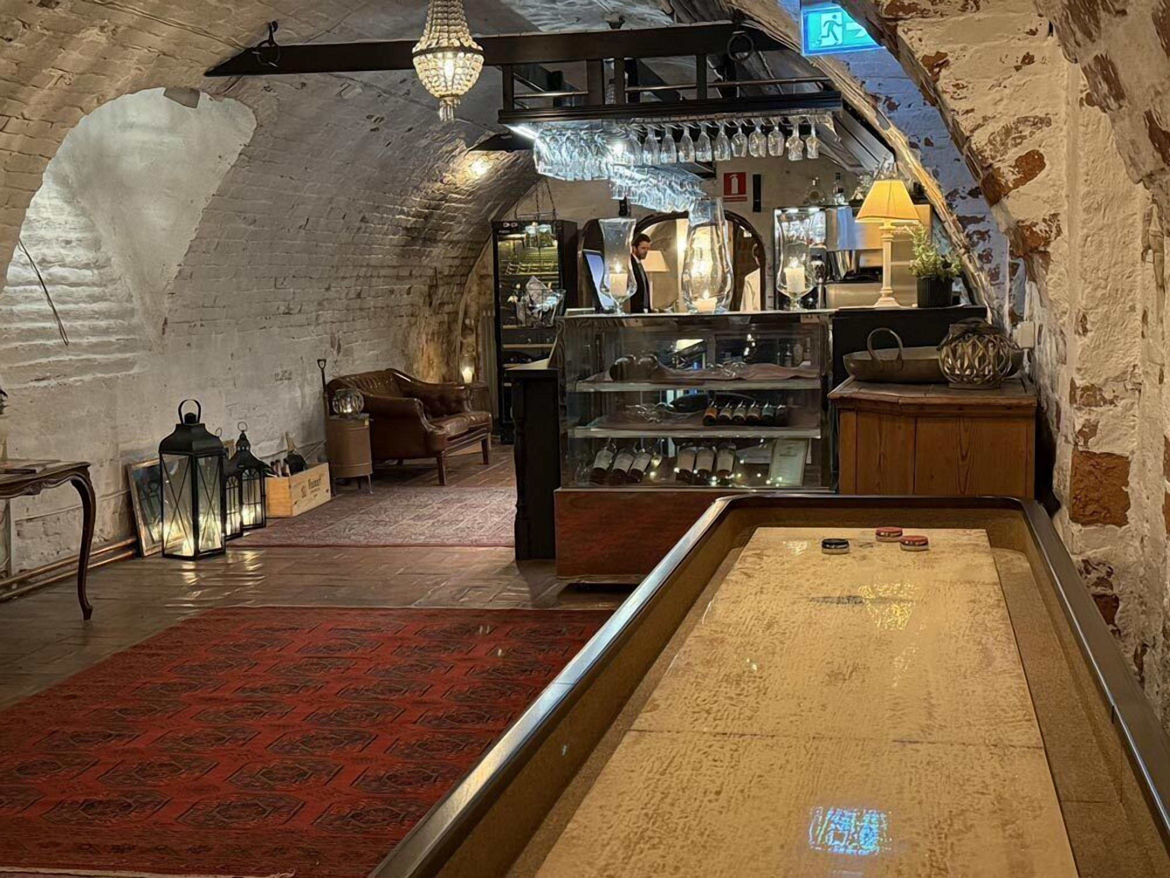 Game room