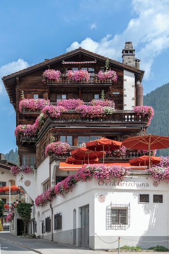 Hotel Chesa Grischuna