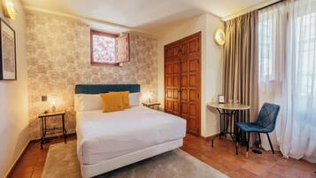 Standard Double or Twin Room | 1 bedroom, down duvets, in-room safe, desk