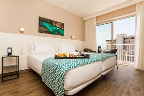 1 bedroom, minibar, in-room safe, desk