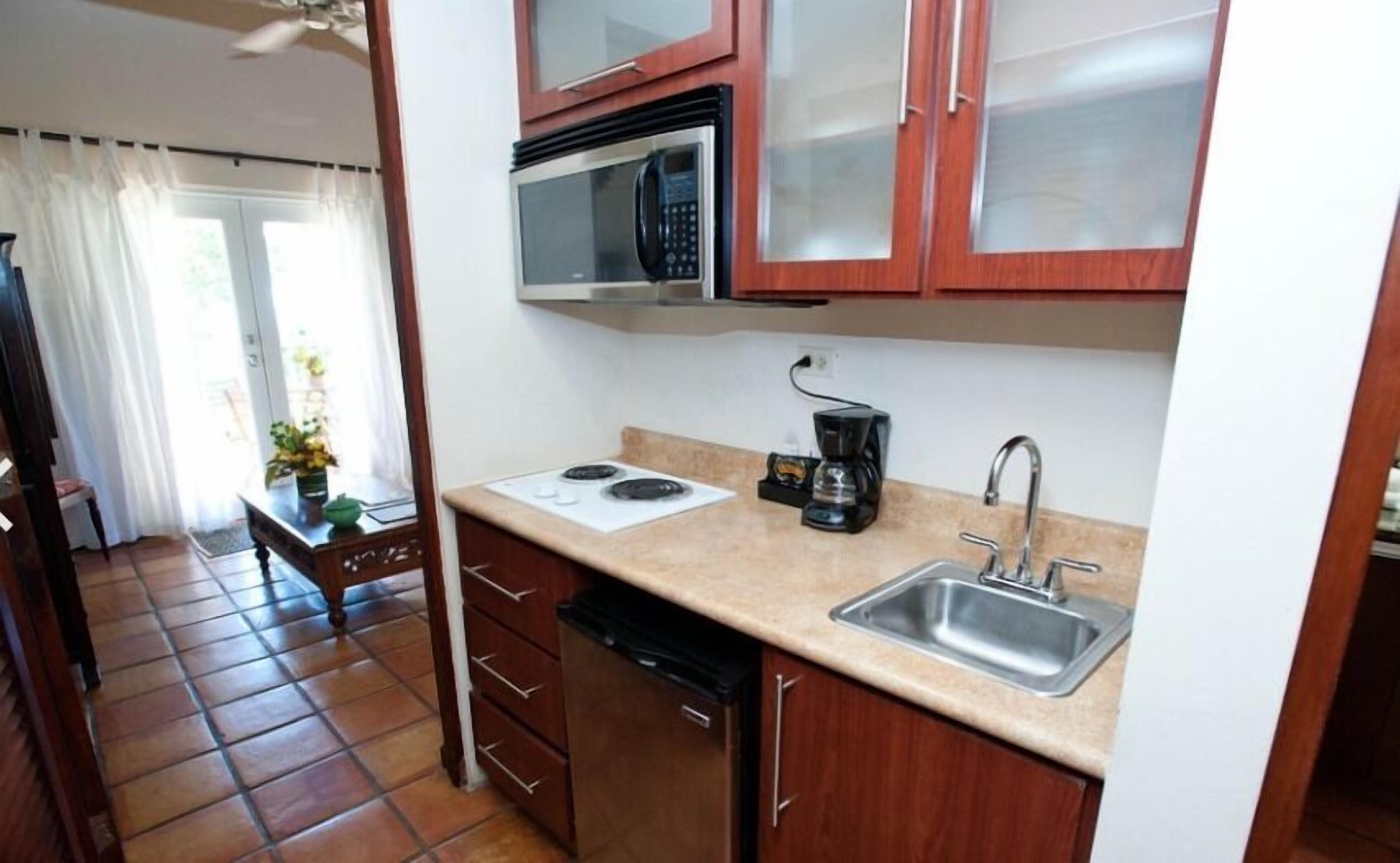 villa, 1 bedroom, terrace, garden view | private kitchenette | fridge, coffee/tea maker