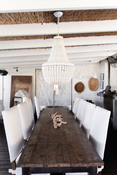 Villa Montana Beach Resort - Image 70