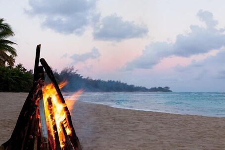 Villa Montana Beach Resort - Image 69
