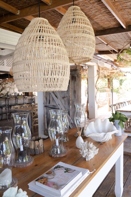 Villa Montana Beach Resort - Image 77