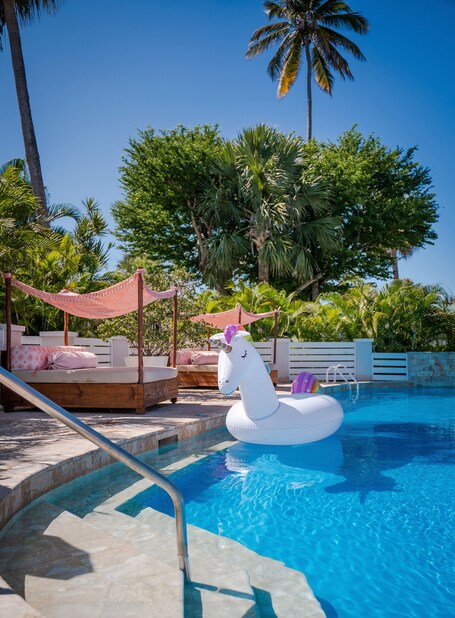 Villa Montana Beach Resort - Image 54