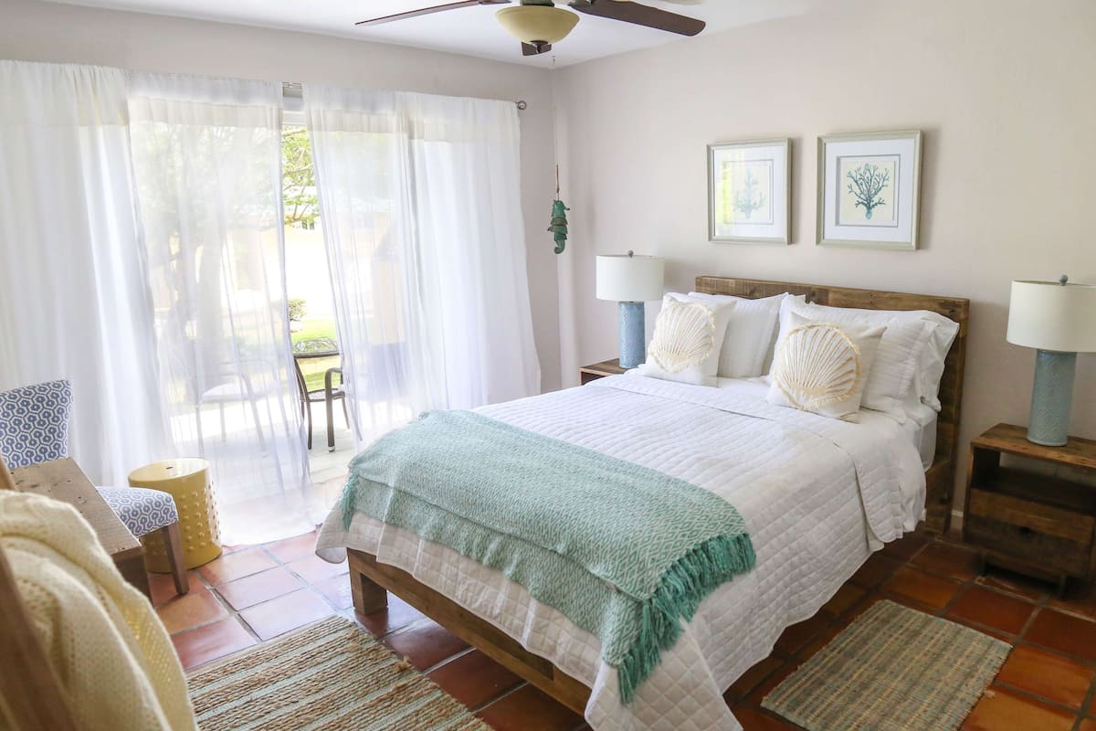 Superior Room, 1 Queen Bed, Terrace, Garden View | Premium bedding, in-room safe, blackout curtains