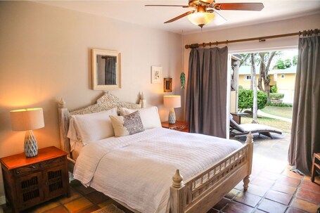 Villa Montana Beach Resort - Image 11