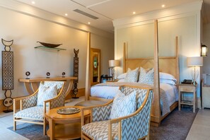 1 bedroom, Egyptian cotton sheets, premium bedding, down duvets - Saxon Hotel, Villas and Spa (Sandton)