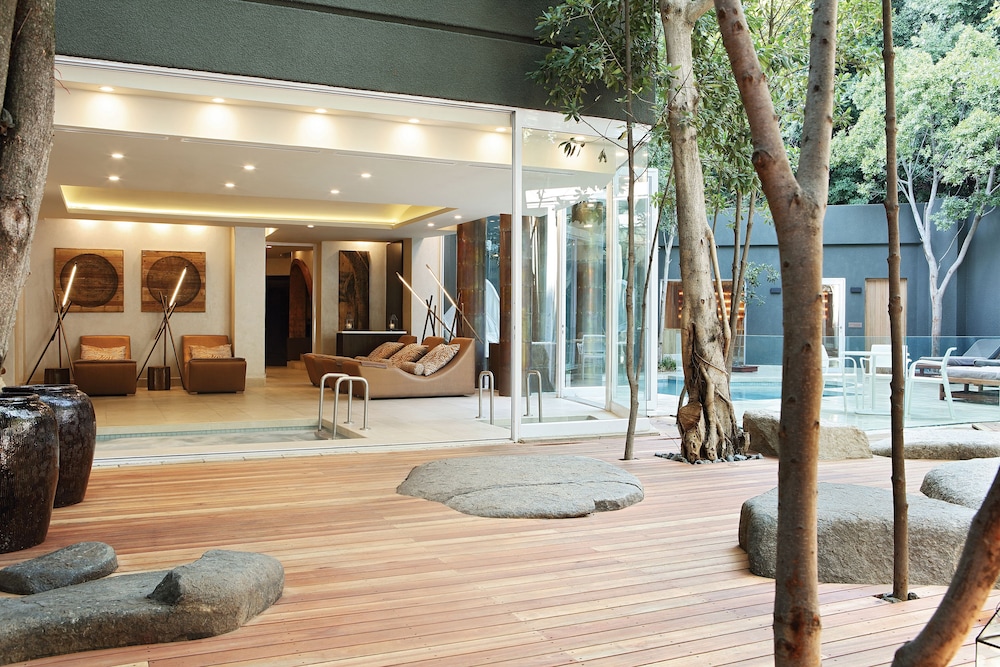 Saxon Hotel, Villas & Spa by null
