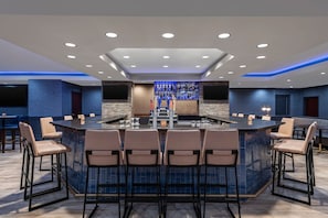 Cocktail bar