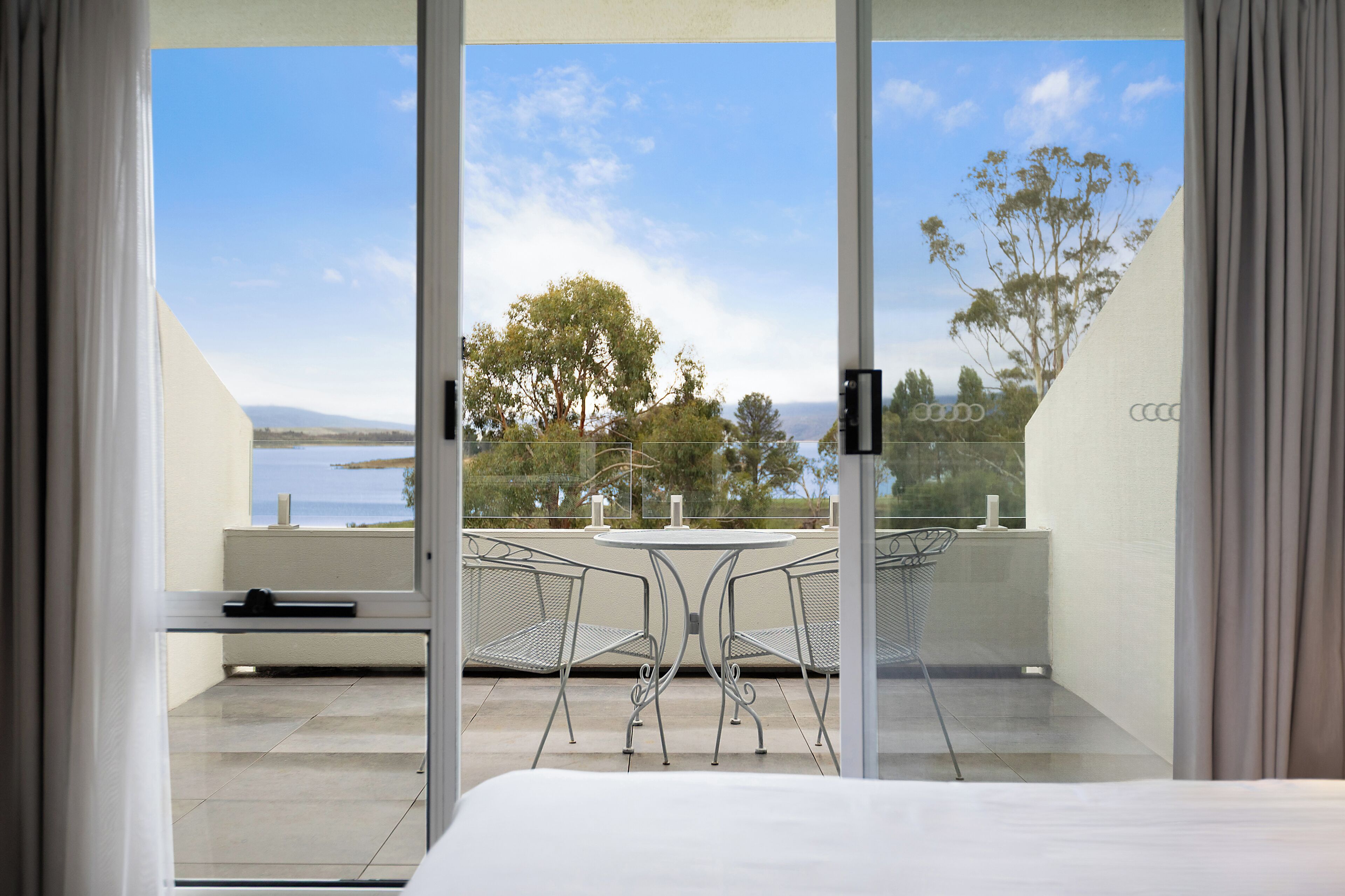 Studio Apartment | Terrace/patio