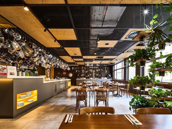 Exterior - ibis Praha Wenceslas Square (Prague)