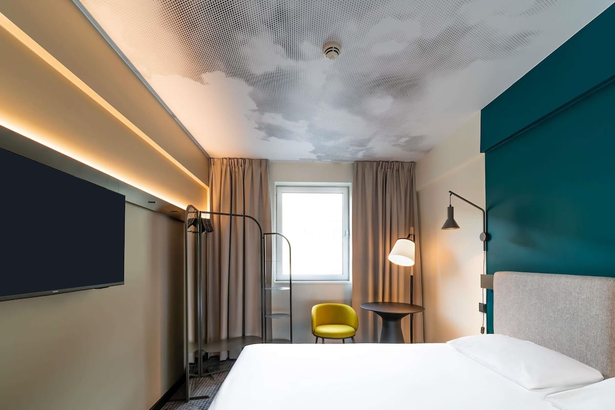 Superior Room, 1 Double Bed (Renovated in 2024) | In-room safe, desk, soundproofing, iron/ironing board