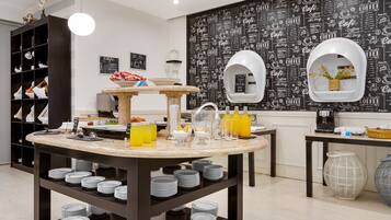 Daily buffet breakfast (EUR 7.50 per person)