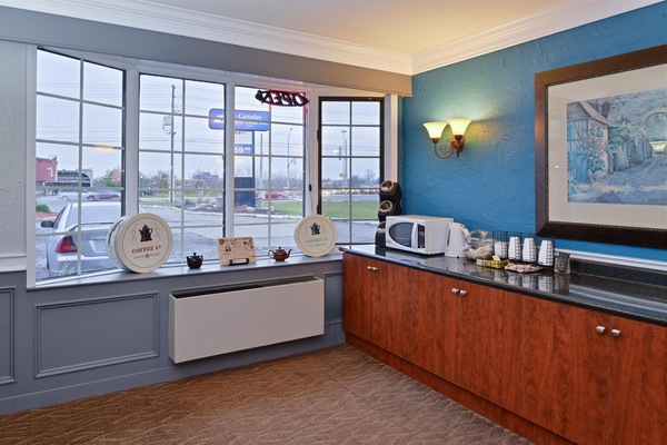 Breakfast area