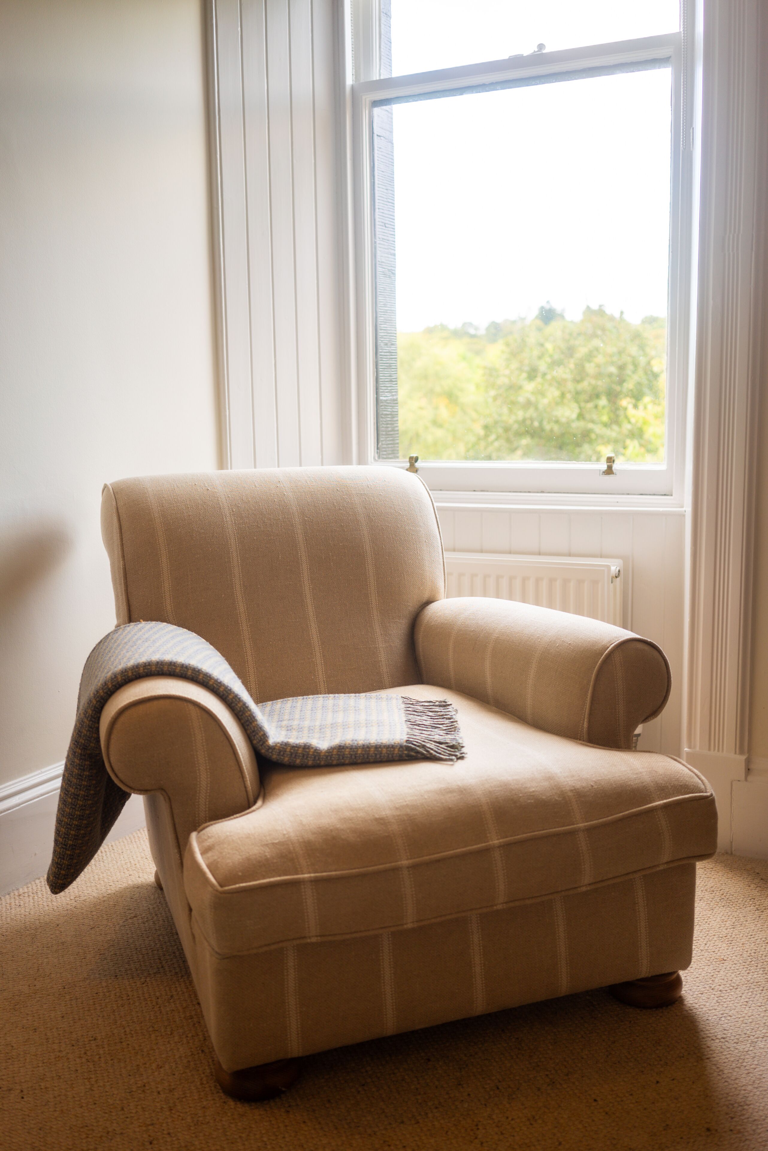 snug room, double | desk, iron/ironing board, free wifi, bed sheets