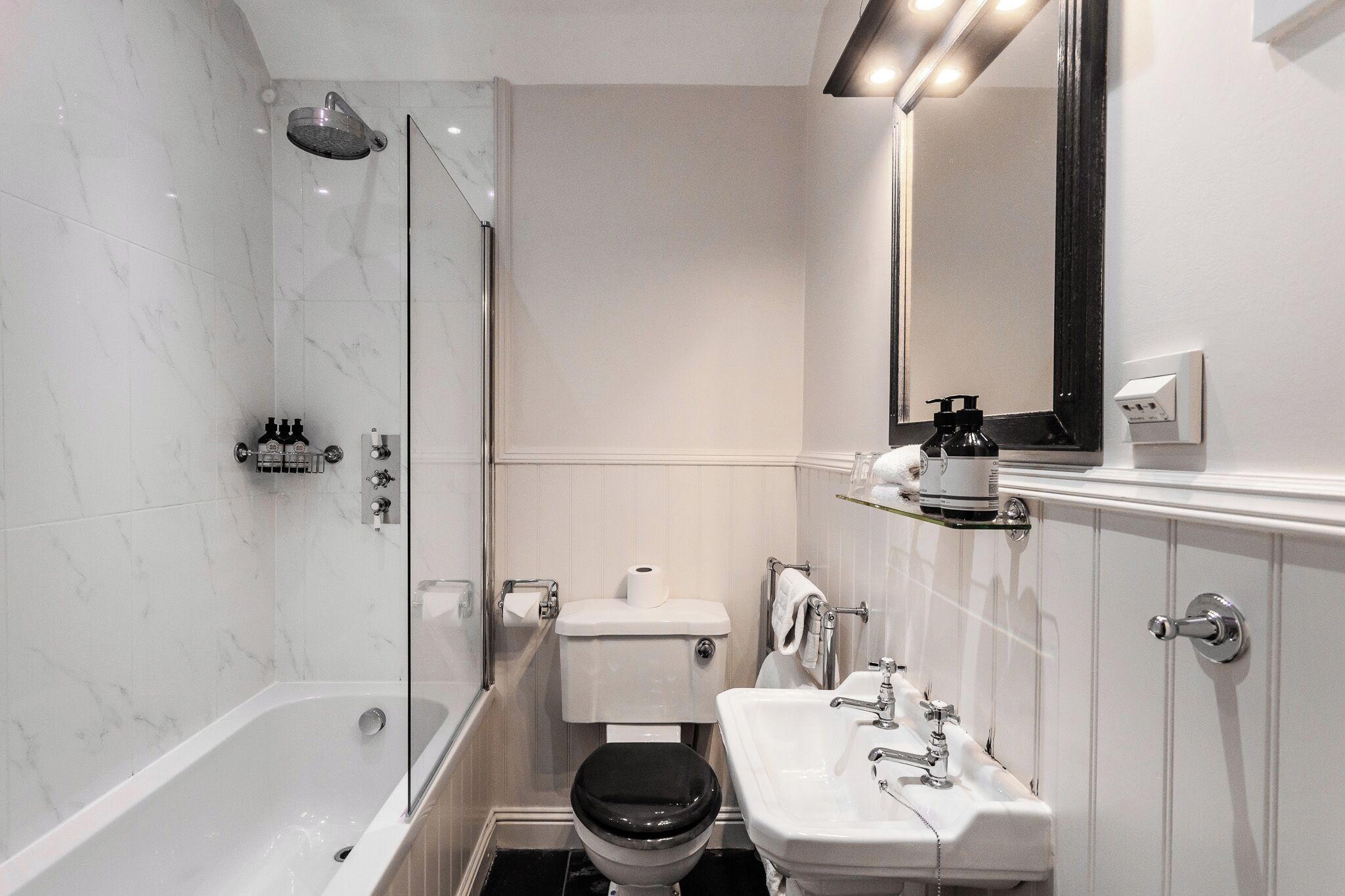 snug room, double | bathroom | designer toiletries, hair dryer, bathrobes, towels