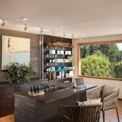 Body treatments, aromatherapy, hot stone massages, deep-tissue massages