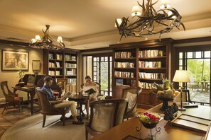 Library - Constance Prince Maurice (Poste de Flacq)