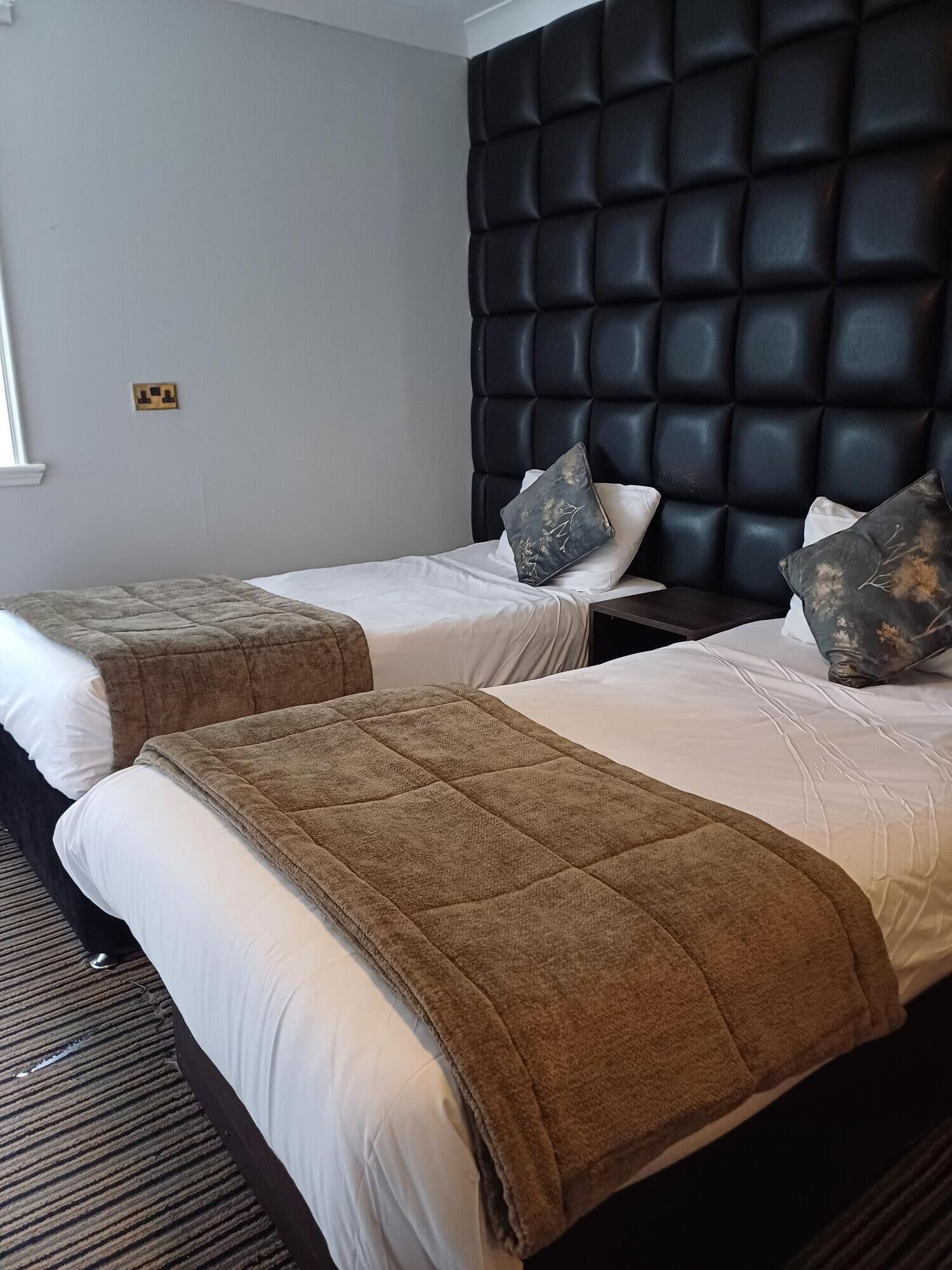 Foto - Kings Park Hotel