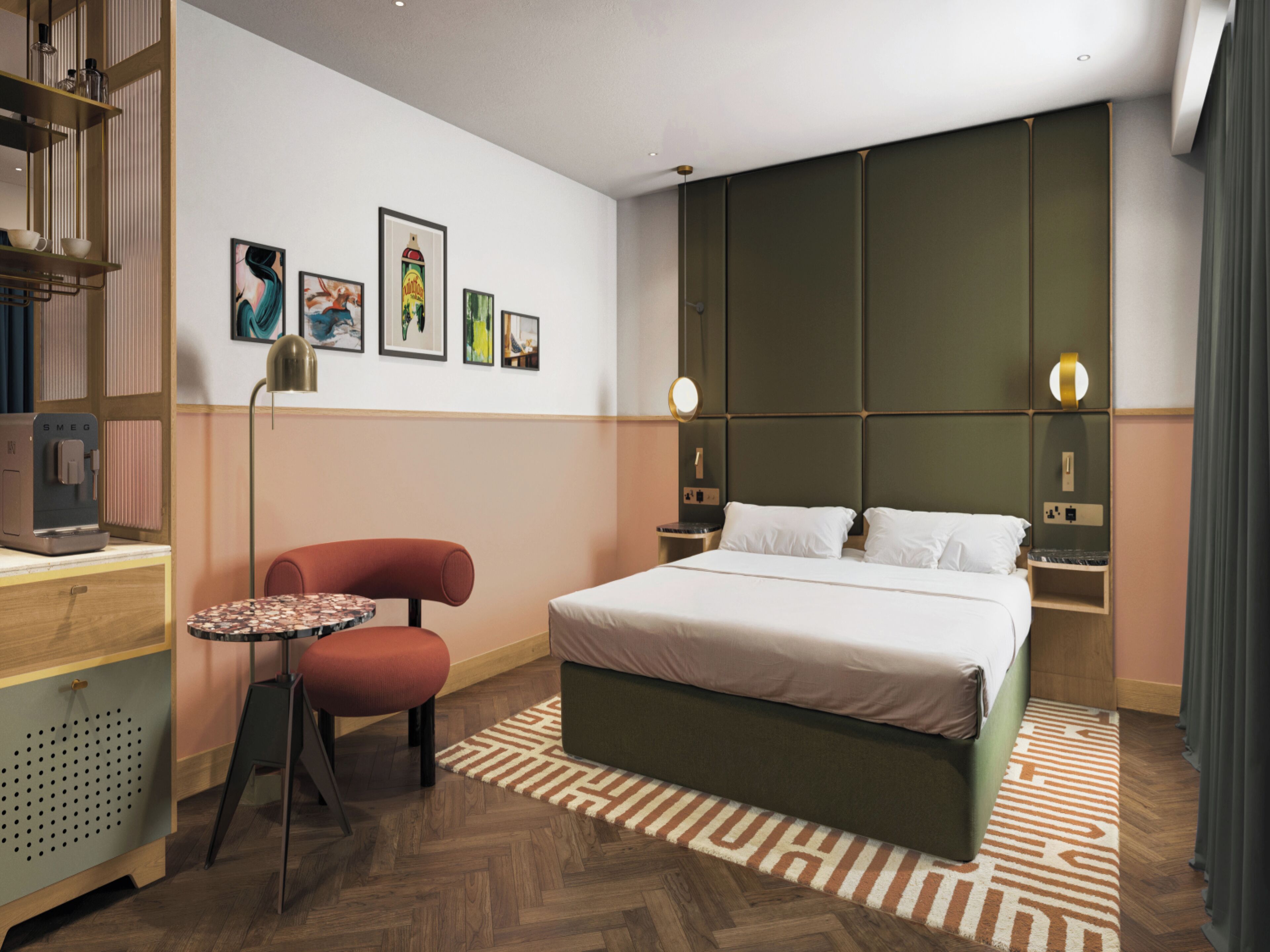 Ilmaiset minibaarituotteet, tallelokero huoneessa