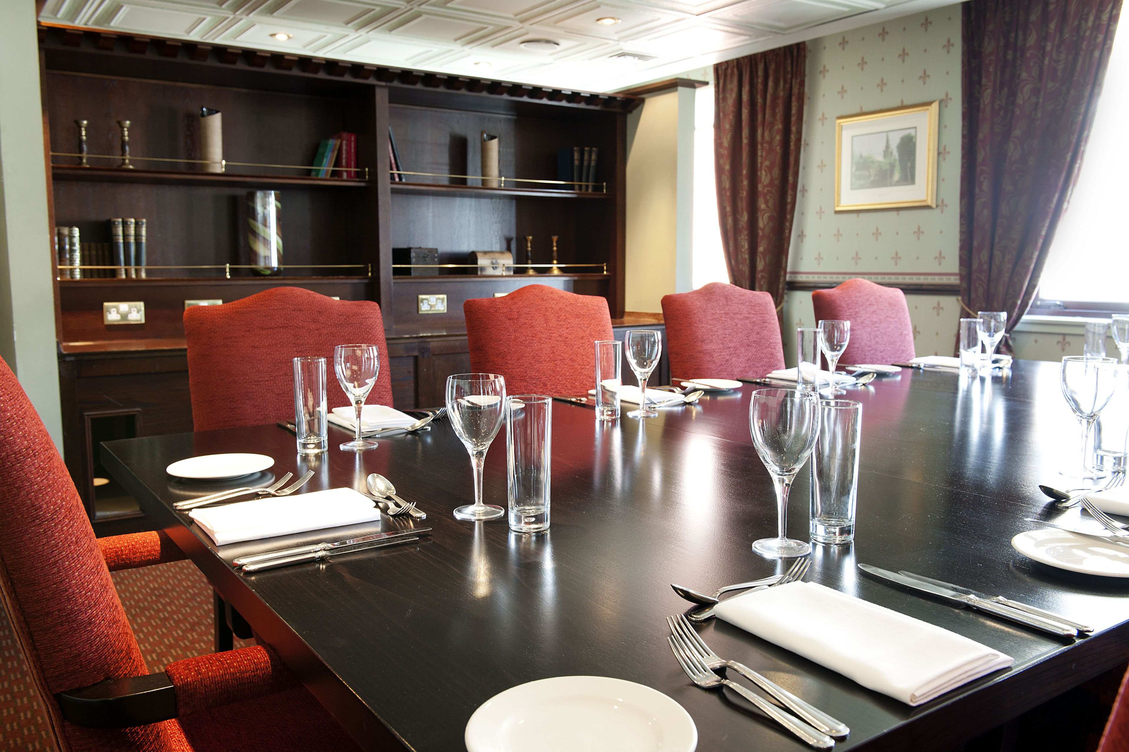 Foto - Carlton George Hotel