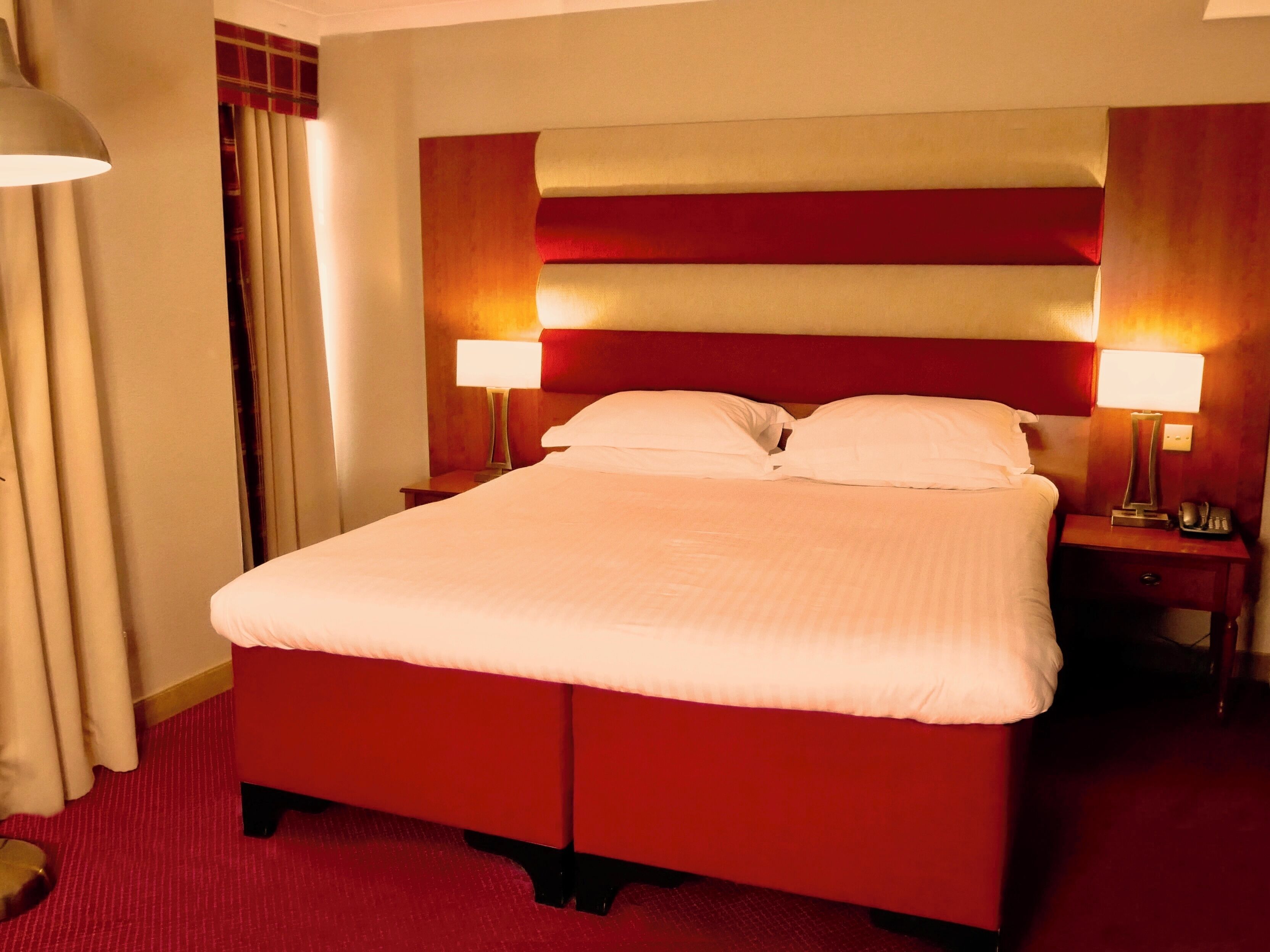 Foto - Carlton George Hotel