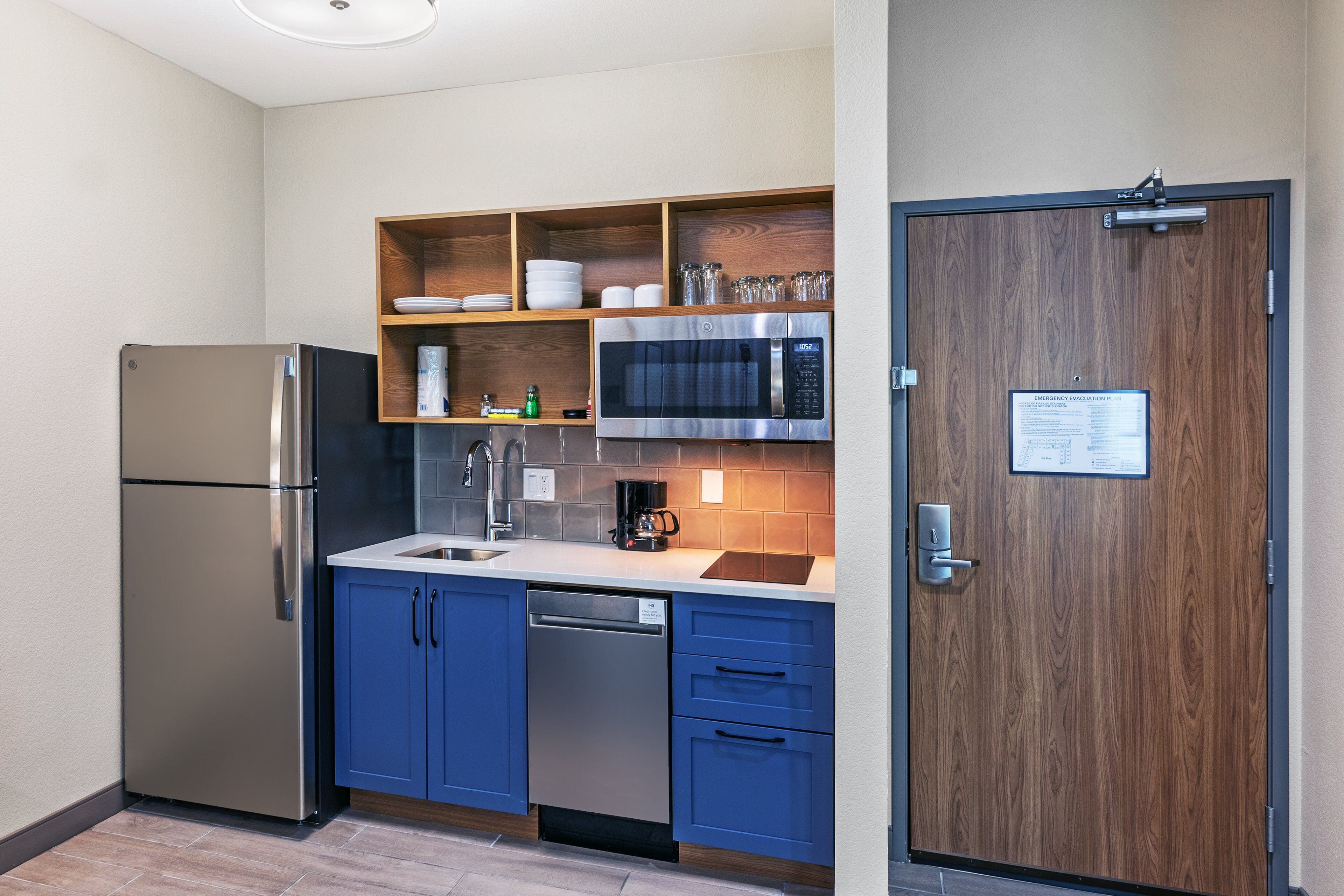 blackout curtains, free wifi