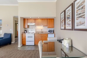 In-room safe, individually decorated, individually furnished, desk