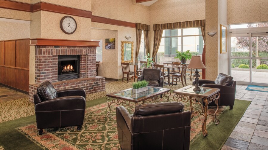 Ashley Inn of Tillamook