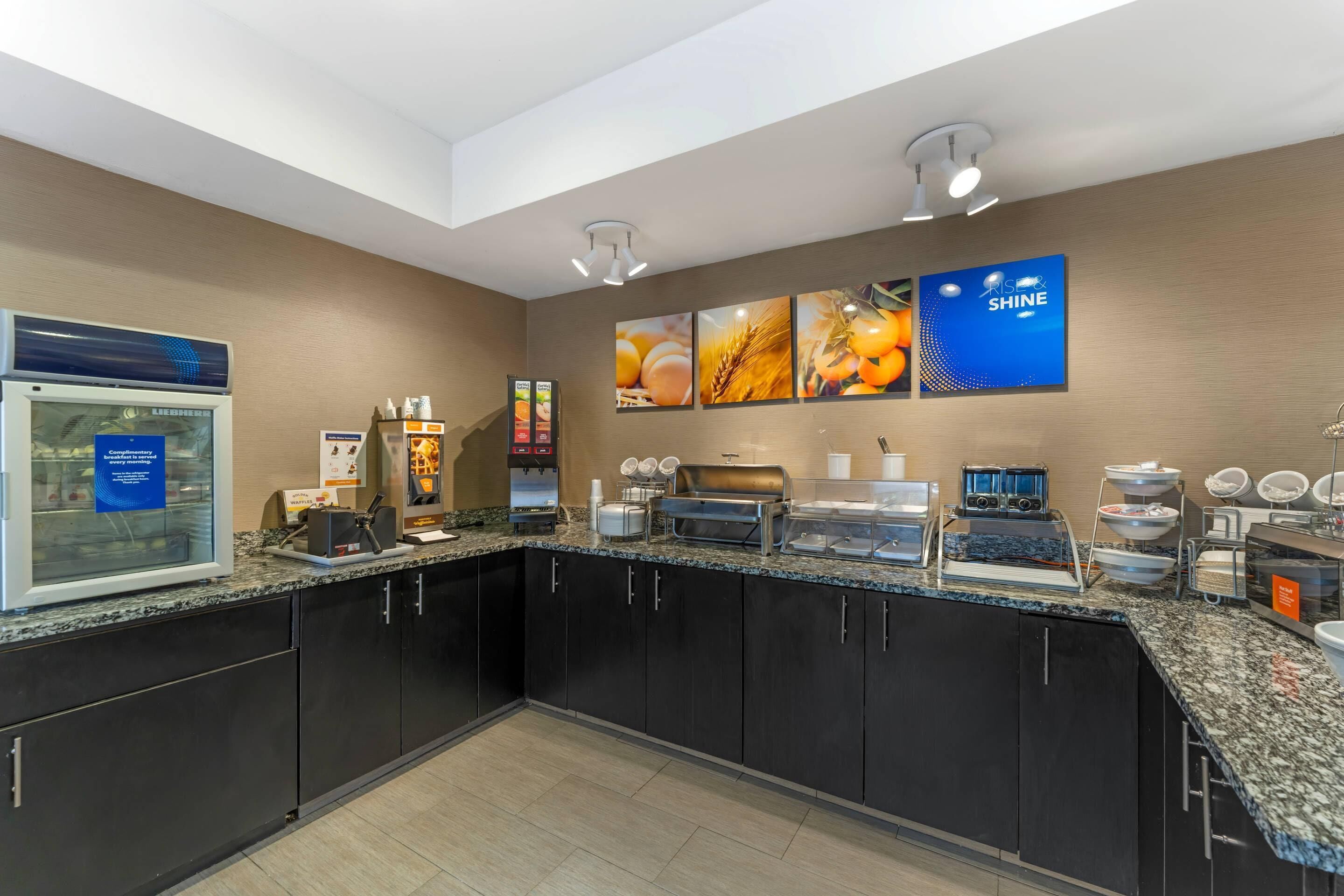 Desayuno buffet incluido todos los días 