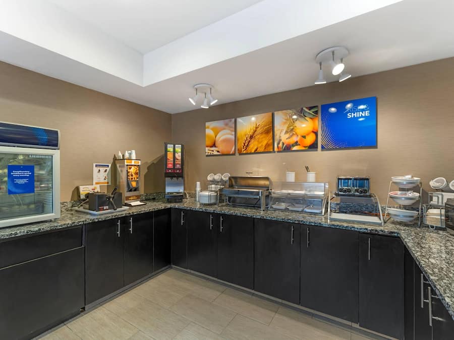 Desayuno buffet incluido todos los días