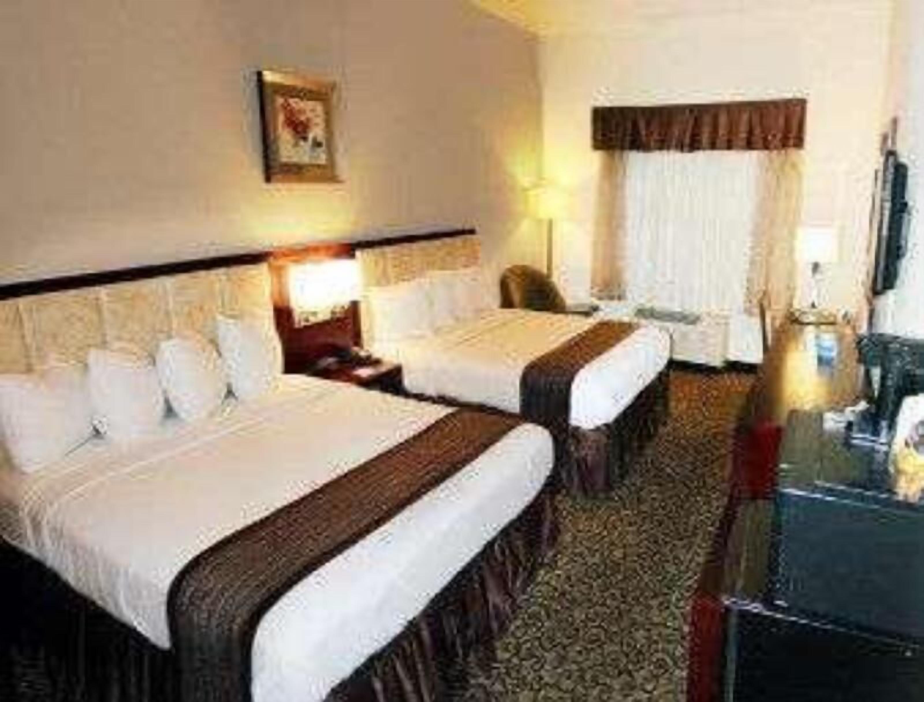 Premium bedding, Select Comfort beds, in-room safe, desk